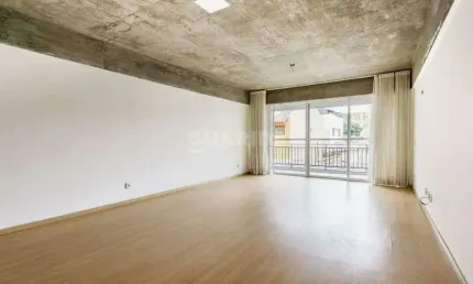Amplo apartamento com 2 quartos e vaga de garagem no Bairro Santana!