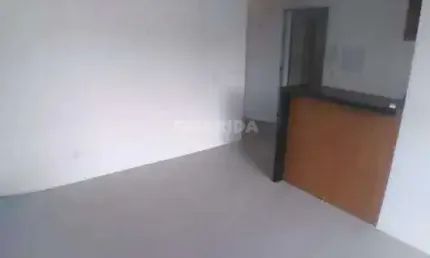 Apartamento com 2 dormitórios, sendo 1 suíte, e 1 vaga de garagem no bairro medianeira