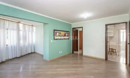 Apartamento semimobiliado de 3 dormitórios no bairro Chácara das Pedras.