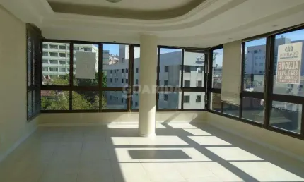 Apartamento de 3 dormitórios, sendo 1 suíte no bairro Rio Branco.