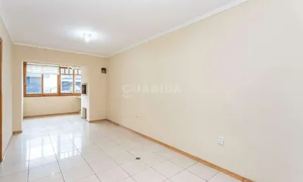 Apartamento com 02 dormitórios, sendo 01 suíte, para locação no bairro petrópolis