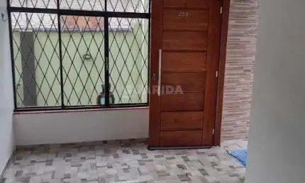 Casa com 3 quartos para alugar na Rua Oscar Tollens, Menino Deus, Porto Alegre