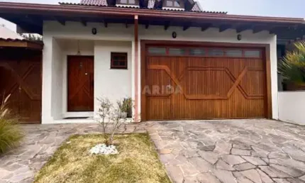Casa em condomínio de 3 dormitórios, sendo 1 suíte com hidromassagem, no condomínio terra ville.