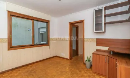 Apartamento de 3 dormitórios, sendo 1 suíte, no bairro centro histórico.