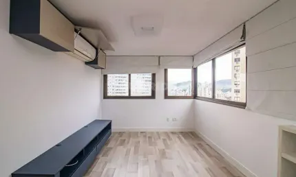Apartamento com 1 quarto e vaga de garagem coberta!