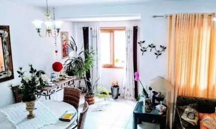 Casa em condomínio com 3 dormitórios, sendo 1 suíte, para alugar no bairro cavalhada