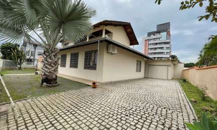 Casa em condomínio fechado com 3 quartos à venda na Rua Rio Grande do Sul, Anita Garibaldi, Joinville
