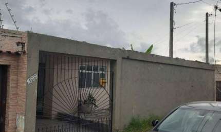 Casa com 3 dormitórios à venda por R$ 400.000 - Vila Paranaguá - Paranaguá/PR