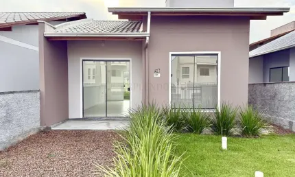 Casa nova à venda com 2 dormitórios no bairro Benedito em Indaial-SC