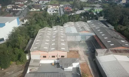 Galpão disponível para locação ou venda no bairro itoupavazinha em blumenau-sc