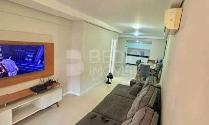 Apartamento 02 suítes Centro Balneário Camboriú a venda