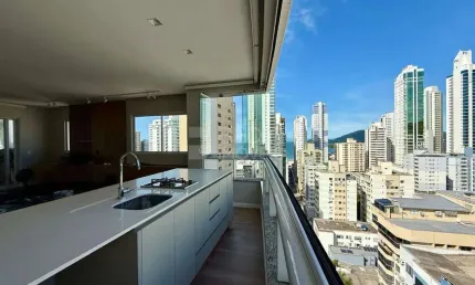 Apartamento com 4 quartos à venda na Rua 1101, 324, Centro, Balneário Camboriú