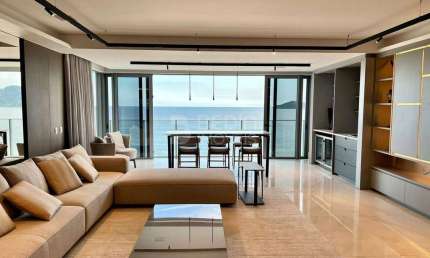 Apartamento 04 suítes alto padrão a venda frente mar Balneário Camboriú