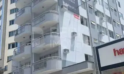 Apartamento 01 dormitório locação temporada Av. Brasil Balneário Camboriú