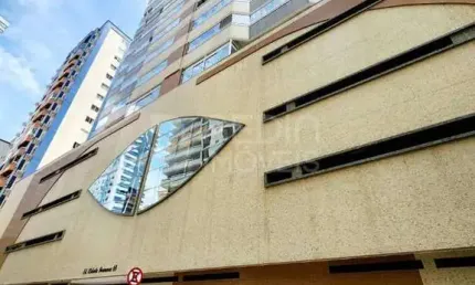 Apartamento a venda 04 dormitórios quadra mar centro balneário camboriú