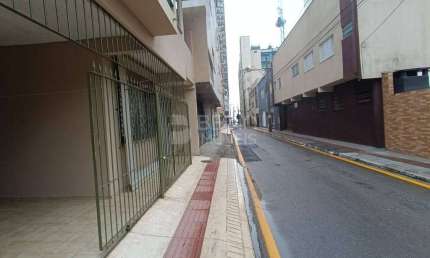 Apartamento com 2 quartos para alugar na Rua 1900, 150, Centro, Balneário Camboriú