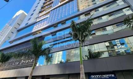 Apartamento 04 suítes, Pioneiros - Balneário Camboriú a venda