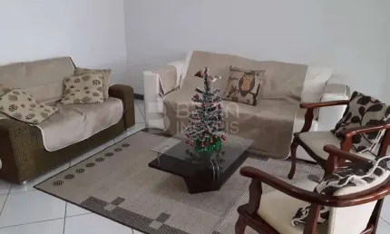 Apartamento 02 dormitórios locação temporada Centro Balneário Camboriú Ilha de Paquetá