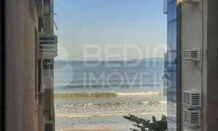 Apartamento 02 dormitórios lateral mar a venda Itapema