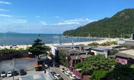 Apartamento com 2 quartos, Centro - Balneário Camboriú