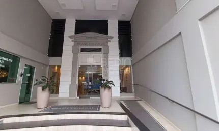 Apartamento com 3 quartos para alugar na Avenida Central, 260, Centro, Balneário Camboriú