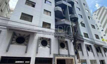 Apartamento com 3 quartos para alugar na Rua 2000, 280, Centro, Balneário Camboriú