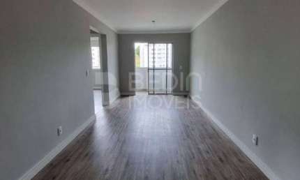 Apartamento 02 dormitórios Ed. Aroeira a venda Camboriú