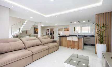 Casa com 3 quartos à venda na Rua Frederico Stella, 400, Barreirinha, Curitiba, 175 m2 por R$ 920.000
