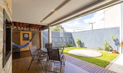 Casa com 3 quartos à venda na Rua Frederico Stella, 400, Barreirinha, Curitiba, 208 m2 por R$ 895.000