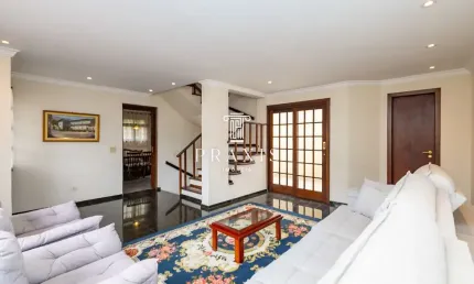 Casa com 5 quartos para alugar na Rua México, 1425, Bacacheri, Curitiba, 207 m2 por R$ 4.650