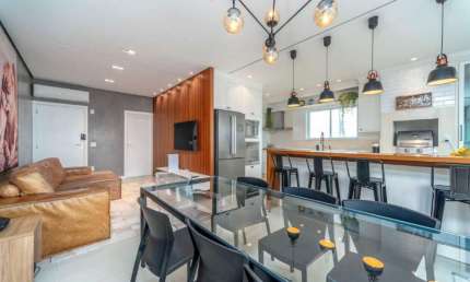 APARTAMENTO MOBILIADO E DECORADO - 3 SUÍTES - EM ANDAR ALTO - ÁREA DE LAZER COMPLETA - BARRA NORTE - BALNEÁRIO CAMBORIÚ/SC