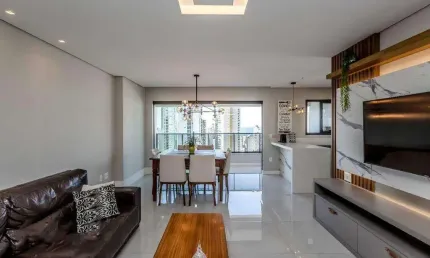 APARTAMENTO MOBILIADO - 4 DORM. (SENDO 2 SUÍTES) - 3 VAGAS - ÁREA DE LAZER COMPLETA - BARRA SUL - BALNEÁRIO CAMBORIÚ