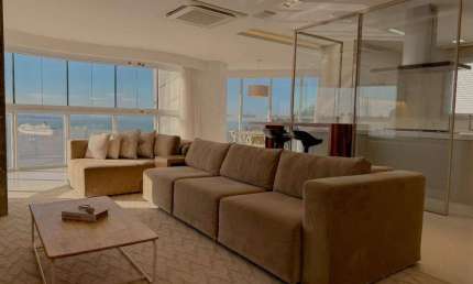 LOCAÇÃO ANUAL - APARTAMENTO ALTO PADRÃO - MOBÍLIADO E DECORADO - 3 SUÍTES - 4 VAGAS - ÁREA DE LAZER COMPLETA - BARRA SUL - BALNEÁRIO CAMBORIÚ/SC