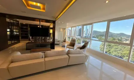 APARTAMENTO MOBILIADO E DECORADO - VISTA MAR - 4 SUÍTES - 3 VAGAS - ÁREA DE LAZER COMPLETA