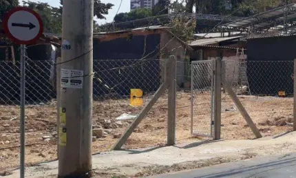 Terreno à venda na Avenida Isaac Póvoas, 1, Duque de Caxias I, Cuiabá