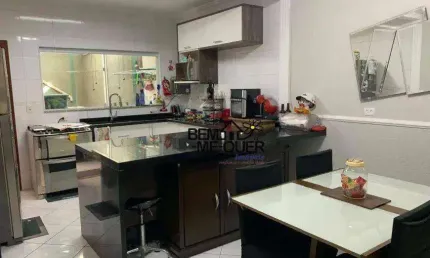 Sobrado com 3 dormitórios à venda, 123 m² por R$ 699.000,00 - Parque Maria Domitila - São Paulo/SP