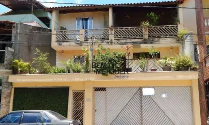 Sobrado com 3 dormitórios à venda, 268 m² por R$ 650.000,00 - Parque Maria Domitila - São Paulo/SP