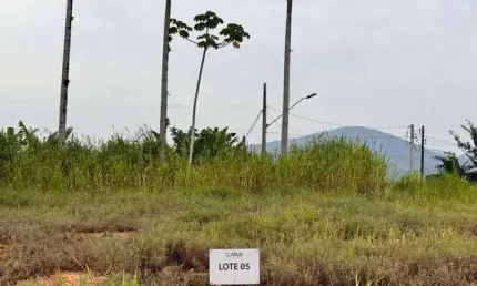 Lote com 317m² no Loteamento Colina Itaipava Itajaí