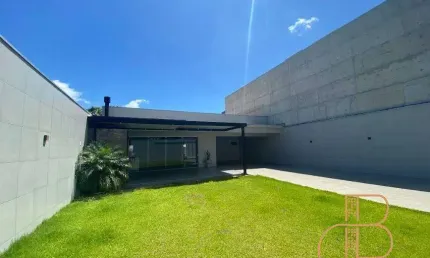 Maravilhosa e ampla casa alto padrão, pronta para morar no bairro da Barra
