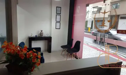 Sala comercial térrea no Centro de Balneário Camboriú