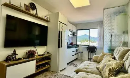 Lindo apartamento 02 domritórios, mobiliado e equipado bairro Areias