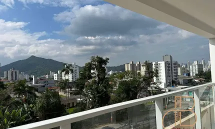 Apartamento 01 suíte + 01 dormitório em condomínio fechado, Camboriú