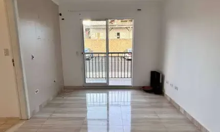 Locação - apartamento térreo sem mobilia, em condomínio fechado