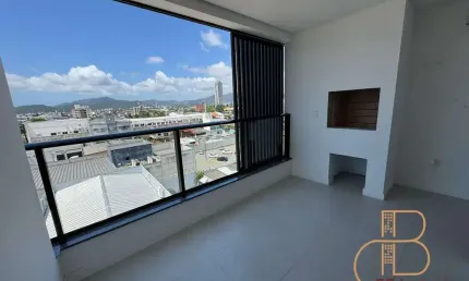 Amplo apartamento novo pronto para morar no centro de Balneário Camboriú