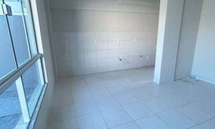 LOCAÇÃO - Apartamento térreo com terraço, 02 dormitórios, no Santa Regina