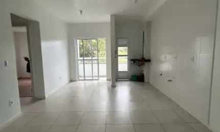 LOCAÇÃO - Apartamento 02 quartos no bairro São Francisco de Assis
