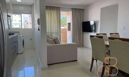 PRONTO PARA MORAR - Ótimo apartamento mobiliado à venda no Nações