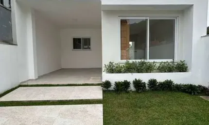 Um refúgio para chamar de seu! Ampla casa térrea com pátio e espaço gourmet