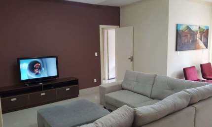 Taquara. Apartamento com 4 Quartos, sendo 2 Suítes, 2 Vagas e Perto de Tudo.