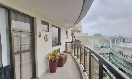 Freguesia. Cobertura Dúplex para Venda com 208m² com 3 Quartos, Sendo 2 Suítes e 2 Vagas.